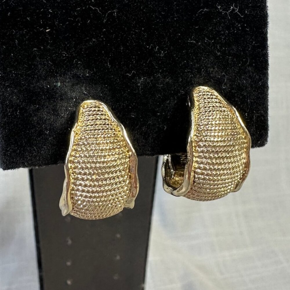 Vintage Monet Gold Tone Textured Wavy Hoop Clip On Earrings
